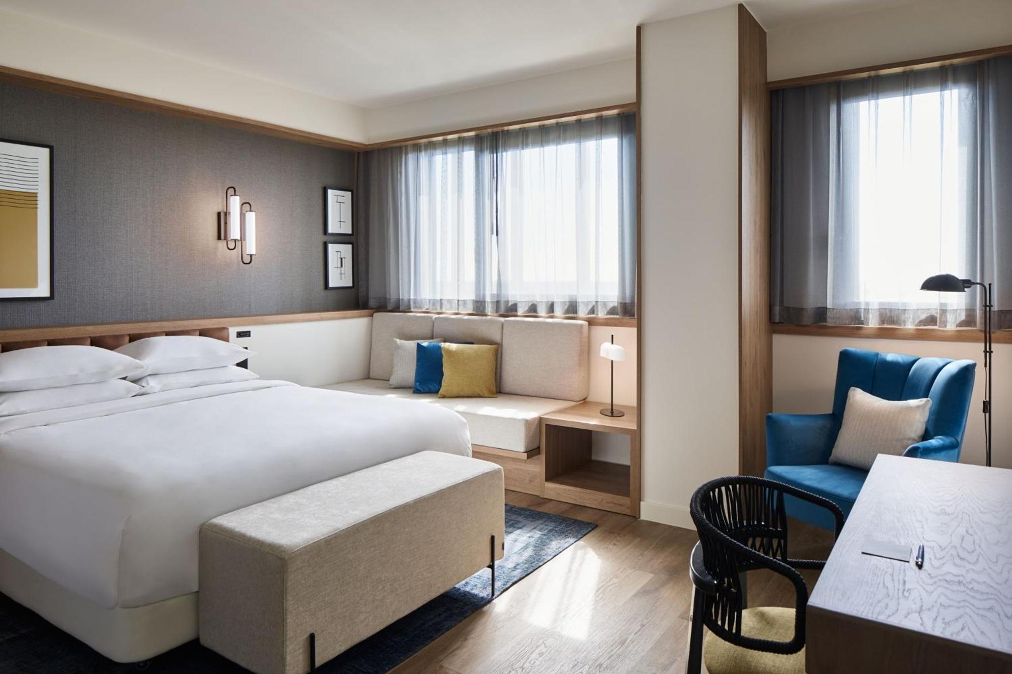 Four Points By Sheraton Barcelona Airport บีลาเดอกันส์ ภายนอก รูปภาพ